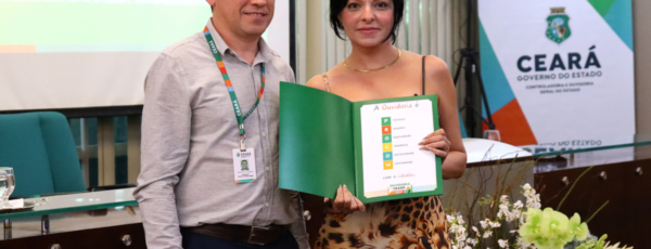 Otacílio Júnior, coordenador de Ouvidoria da CGE, e Eliane Vieira, ouvidora do Procon Ceará